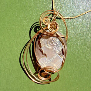 12K Gold Filled Cameo Necklace Wire Wrapped Mother of Pearl Pendant 20” Unique